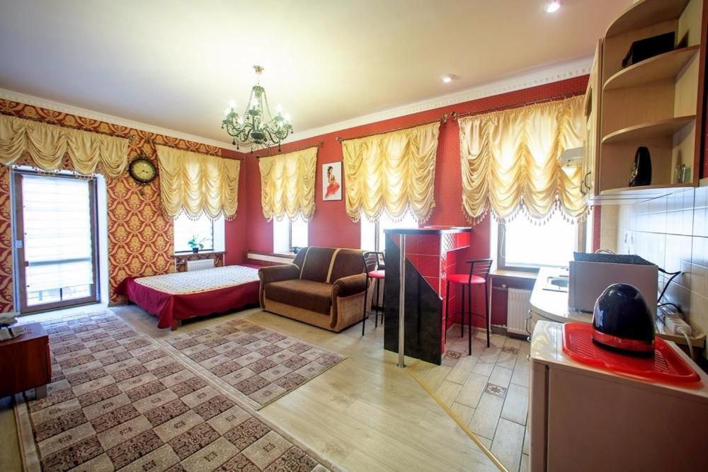 Apartments U Ratushi Camenița Exterior foto